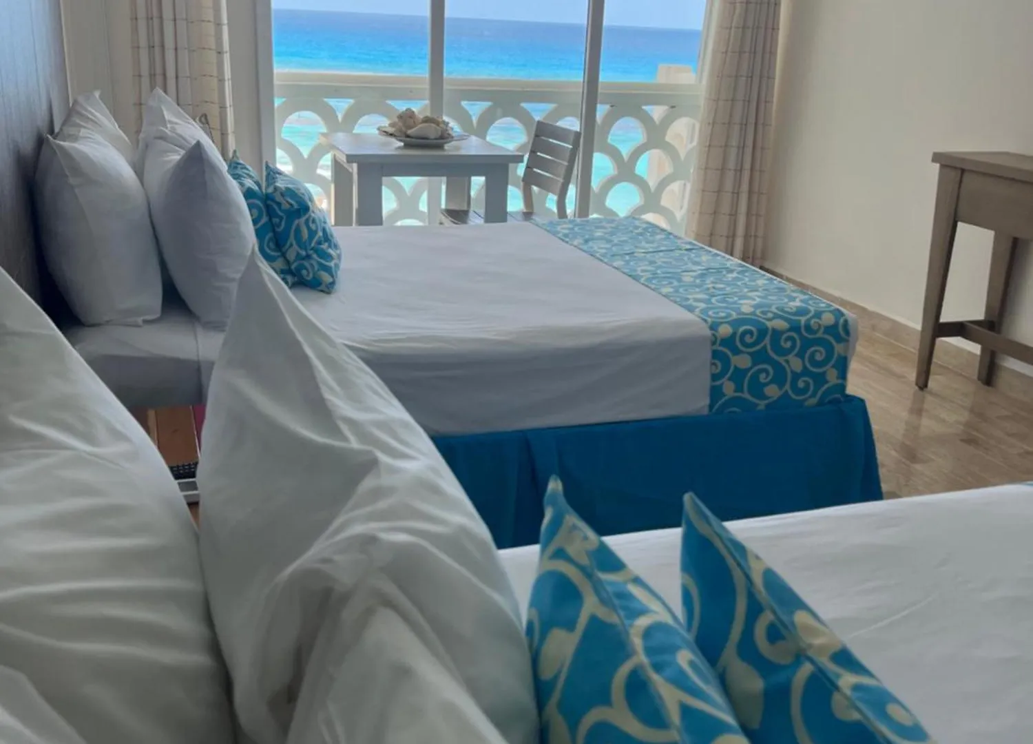 Ova Apartments Cancún