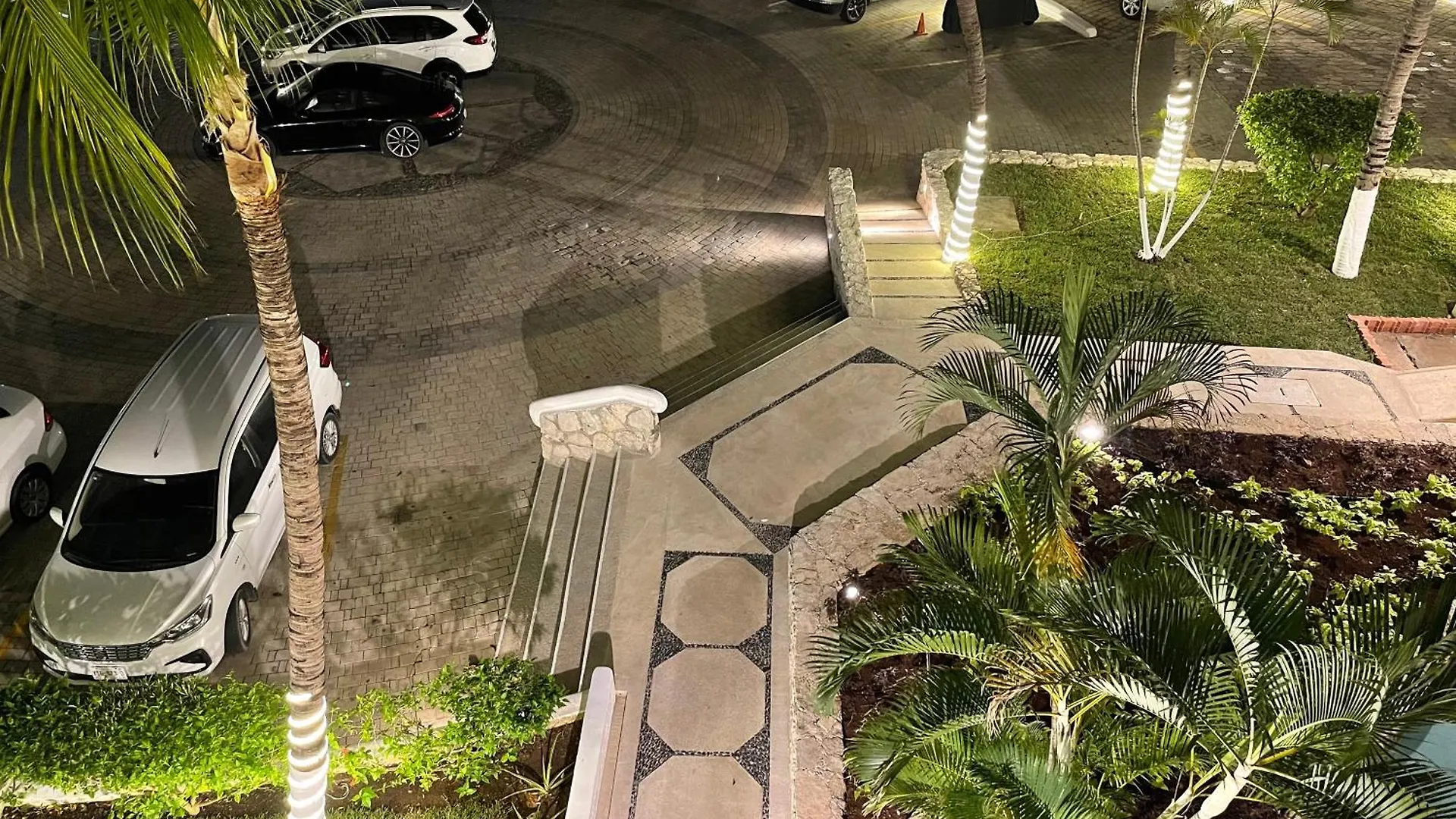 Ova Apartments Cancún