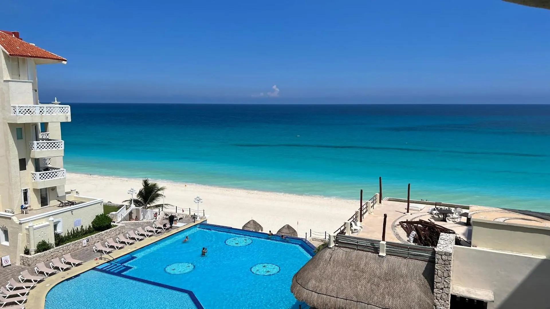 Ova Apartments Cancún