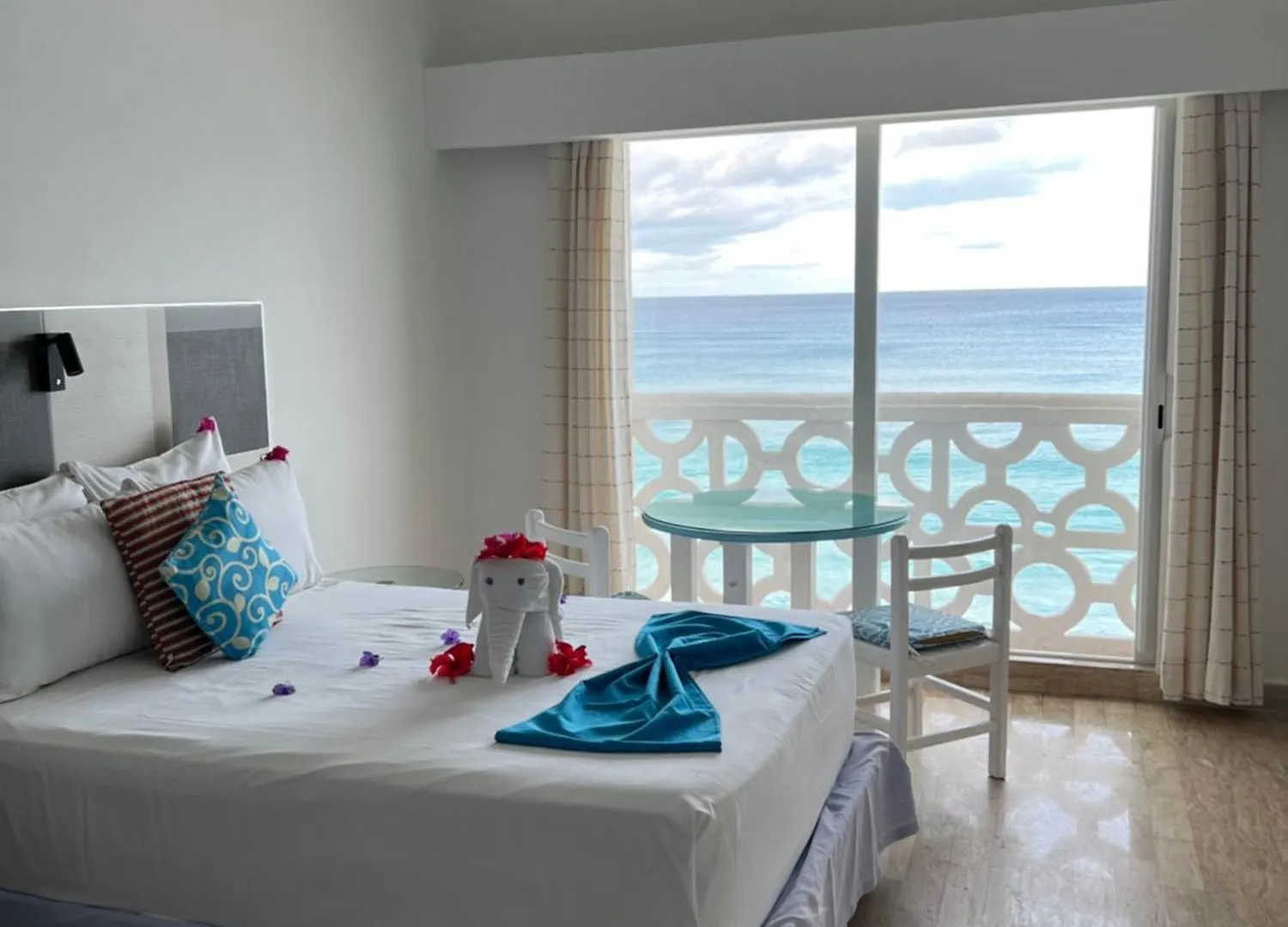 Ova Apartments Cancún